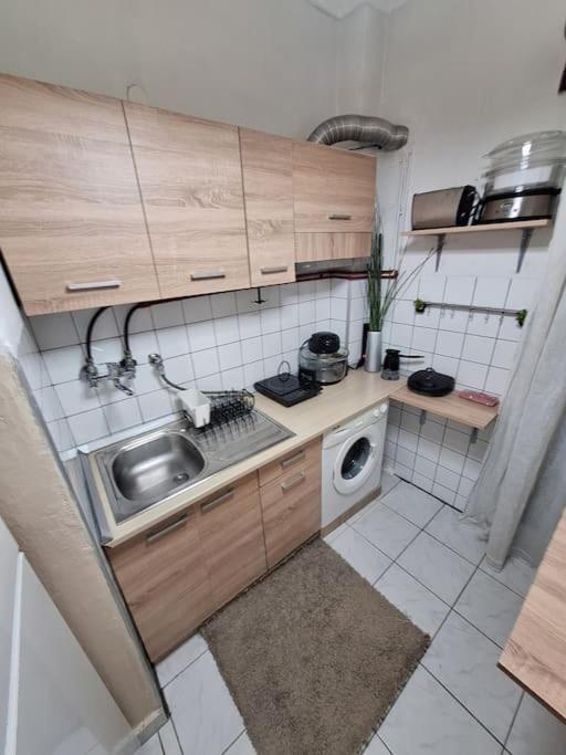 Queen Suites 60M2 Saloniki Zewnętrze zdjęcie